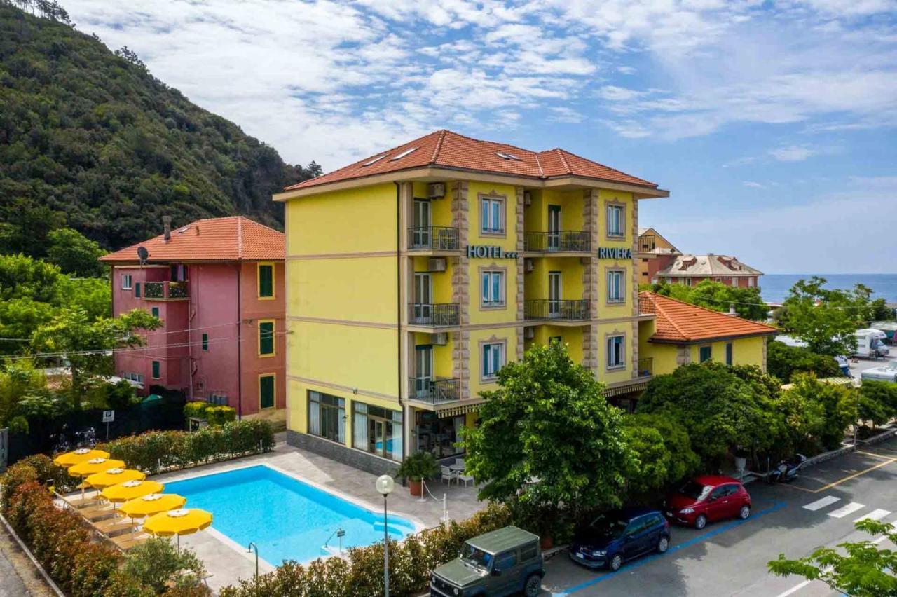 Hotel Riviera Deiva Marina Exterior photo