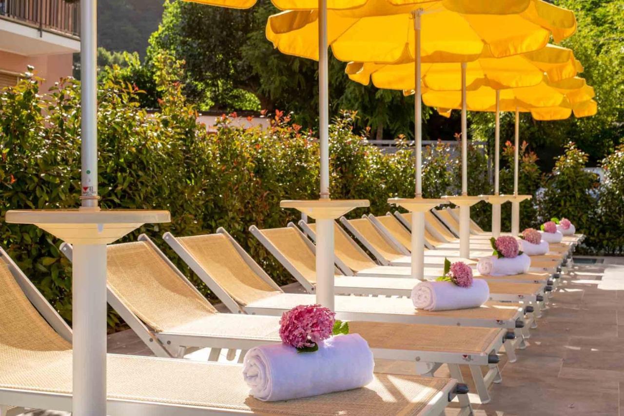 Hotel Riviera Deiva Marina Exterior photo